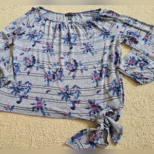 🌈Love & Legend 2X Floral Striped Tie Front Top – Plus Size